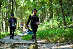 BIB: 
                            <button type="button" onclick="openModal(19436111)" class="btn btn-primary btn-sm float-right btn-popup" data-toggle="modal" data-target=".modal-high-quality">
                        <i class="fas fa-shopping-cart"></i> Add to Cart
                    </button>
                                            <button type="button" onclick="isThisMe(19436111, true)" class="btn btn-success btn-sm float-right btn-popup btn-isme hidden" data-toggle="tooltip" data-placement="bottom" title="นี่คือรูปของคุณใช่ไหม คลิกที่นี่เพื่อเอาเข้าอัลบั้ม">
                        <i class="fas fa-plus"></i> Add to album
                    </button>
                    <button type="button" onclick="isThisMe(19436111, false)" class="btn btn-warning btn-sm float-right btn-popup btn-isnotme hidden">
                        <i class="fas fa-ban"></i> Remove from album
                    </button>